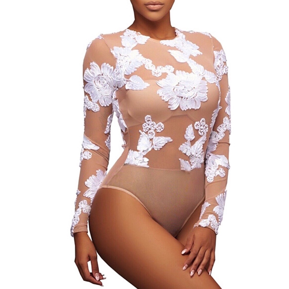 All About The Details Lace Long Sleeve Bodysuit